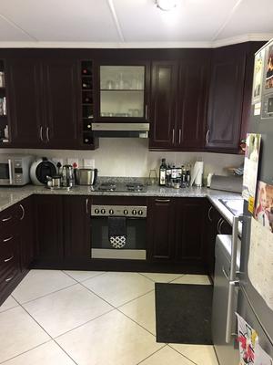 Townhouse For Rent in Riverspray Lifestyle Estate, Vereeniging