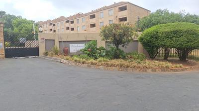 Apartment / Flat For Rent in Wilropark, Roodepoort