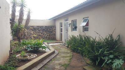 House For Sale in Sasolburg Ext 4, Sasolburg
