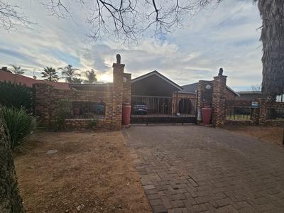 House For Sale in Vanderbijlpark SW 2, Vanderbijlpark