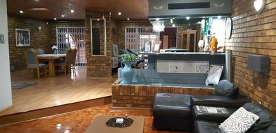 House For Sale in Golf Park, Meyerton
