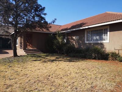 House For Sale in Roodia, Sasolburg