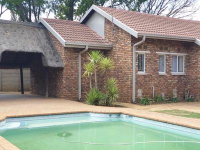 House For Sale in Vanderbijlpark SW 2, Vanderbijlpark