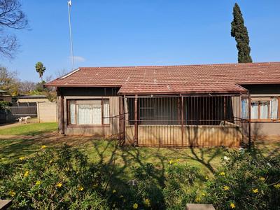 House For Sale in Vanderbijlpark CW 2, Vanderbijlpark