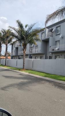 Apartment / Flat For Sale in Brakpan North, Brakpan