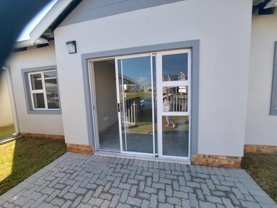 Townhouse For Rent in Riverspray Lifestyle Estate, Vereeniging