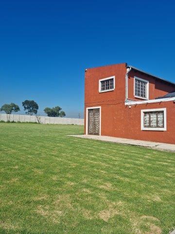 Smallholding  For Sale in Nooitgedacht, Nooitgedacht
