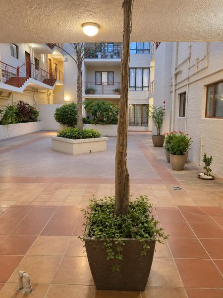 Complex For Rent in Westdene, Johannesburg